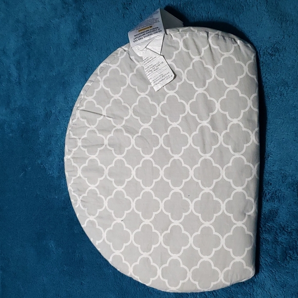 Wedgie Boppy pillow - Picture 2 of 6